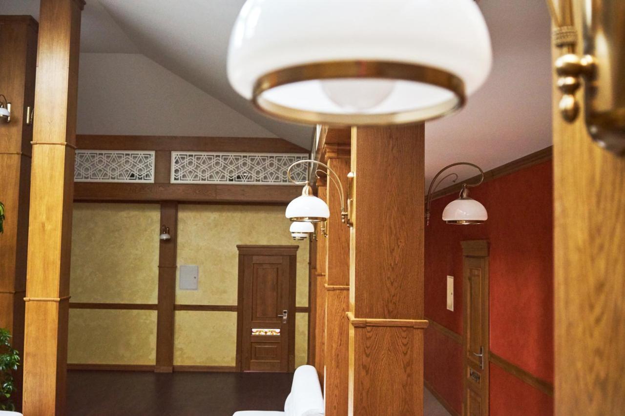 Східний Berezhany Exterior foto