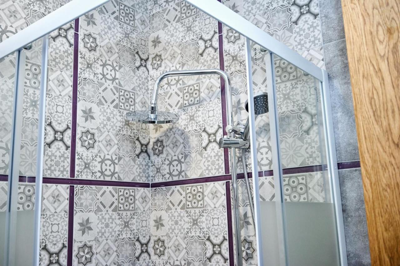 Східний Berezhany Exterior foto