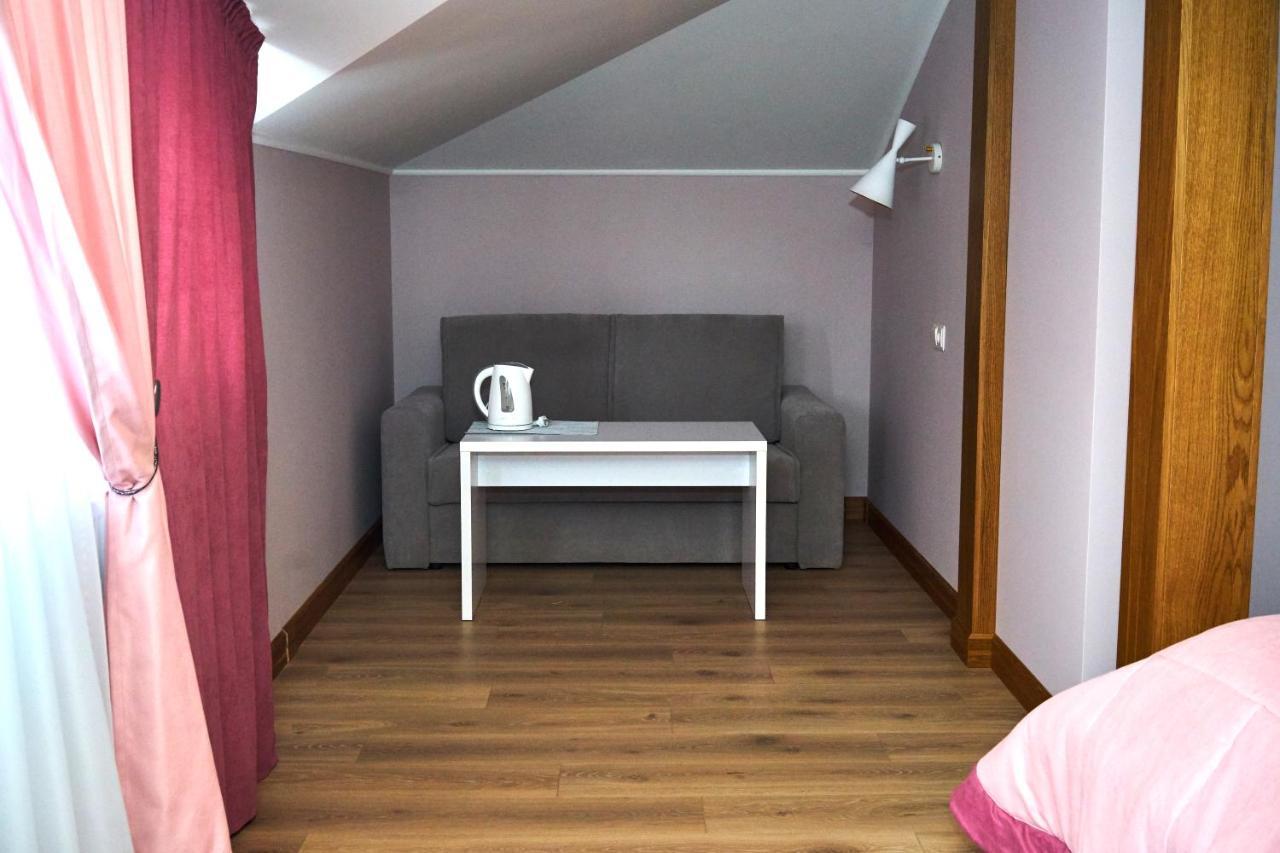 Східний Berezhany Exterior foto