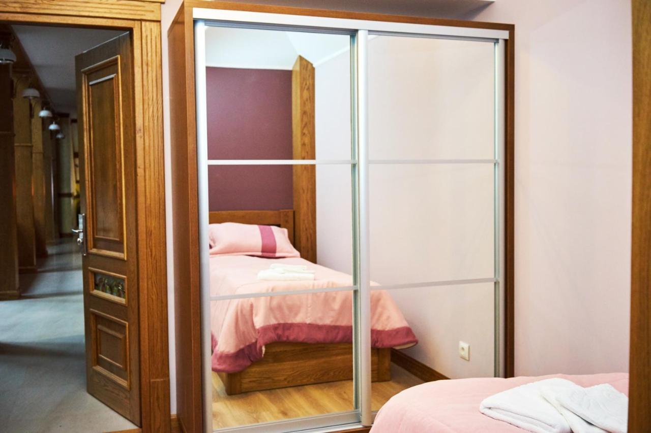 Східний Berezhany Exterior foto